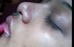 XXX سبزه فیلم سکسی افسانه جومونگ یافت شیشه ای مامان