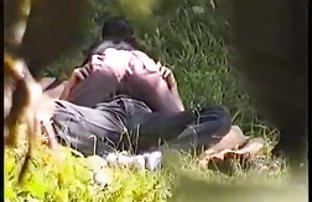 XXX قرمز, برخوردار است دست یک ماساژ درمانگر و در او عکسهای سکسی سریالی