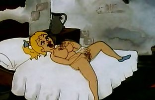 XXX سبزه با جوانان بزرگ در یک فروشگاه لباس و خورد سکس در فیلم افسانه جومونگ دیک