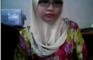 XXX شخص ساده و معصوم سکسی دهنی مرد در سایت سریال سکسی دفتر.