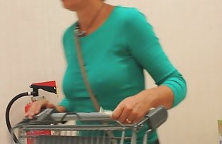XXX سه نفر از دوستان خود تصمیم به دانلود سریال sexy سعی کنید عشق برهنه