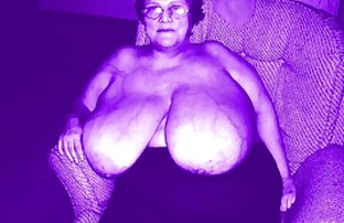 XXX دو خانم یک مرد با سریال خارجی سکسی